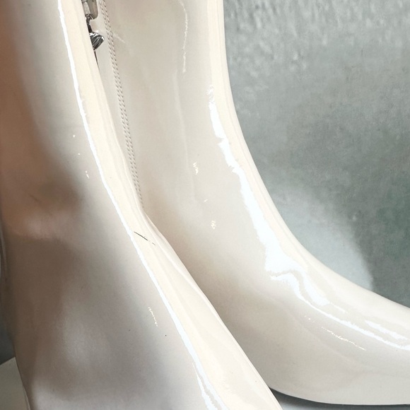 🌺COACH🌺 Restored Jewel Bootie Size:9 - Picture 12 of 16